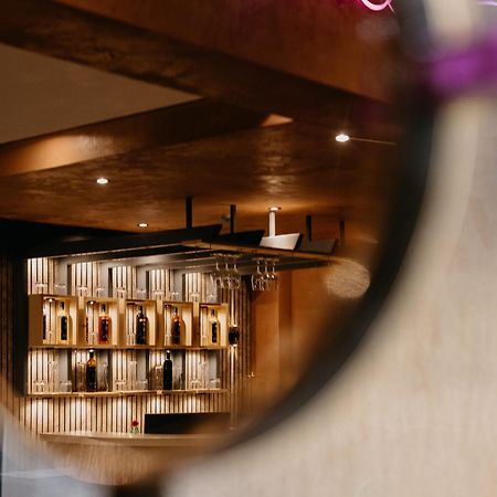 Hotel Emerald Inn 보팔 외부 사진