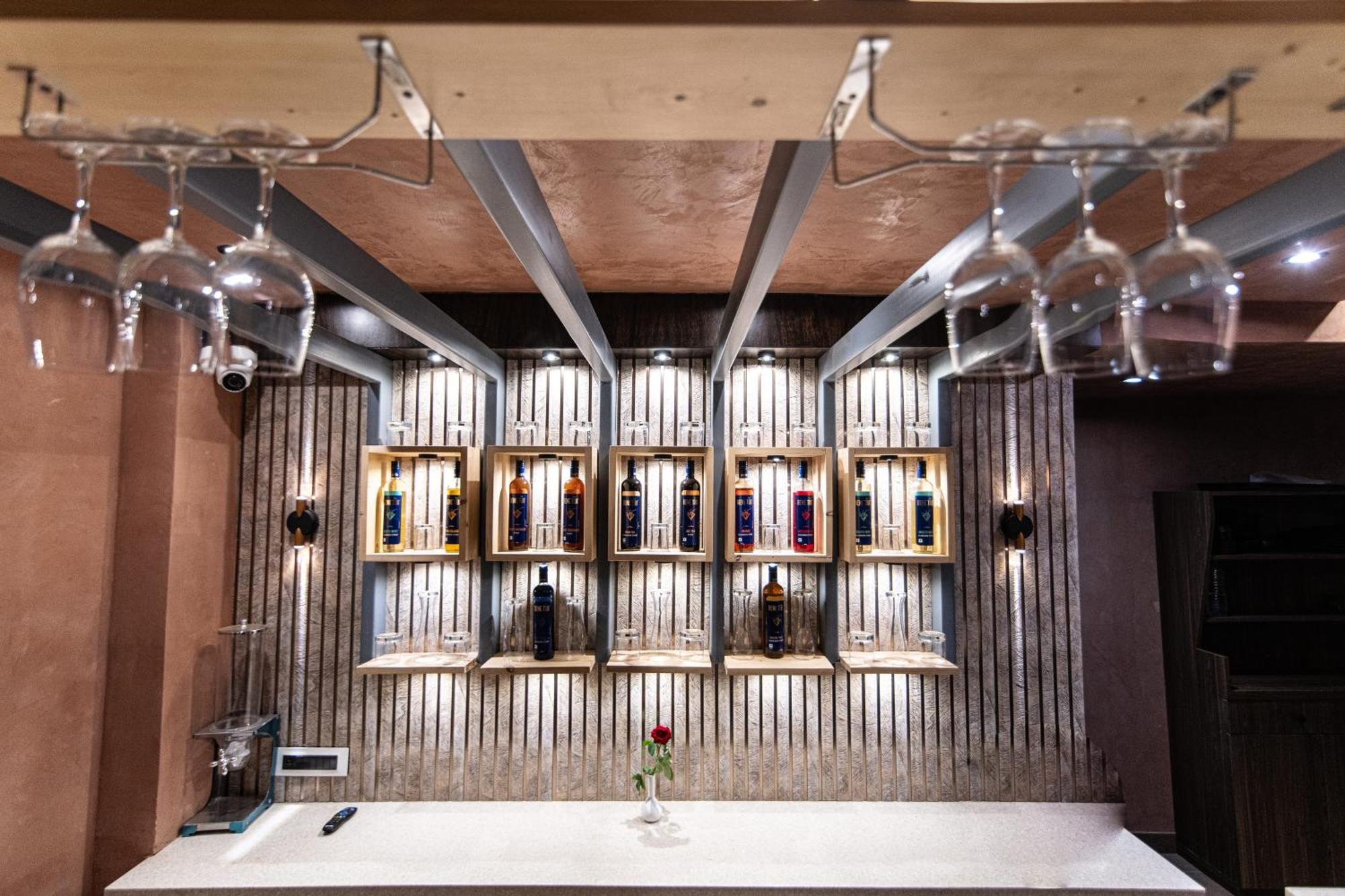 Hotel Emerald Inn 보팔 외부 사진